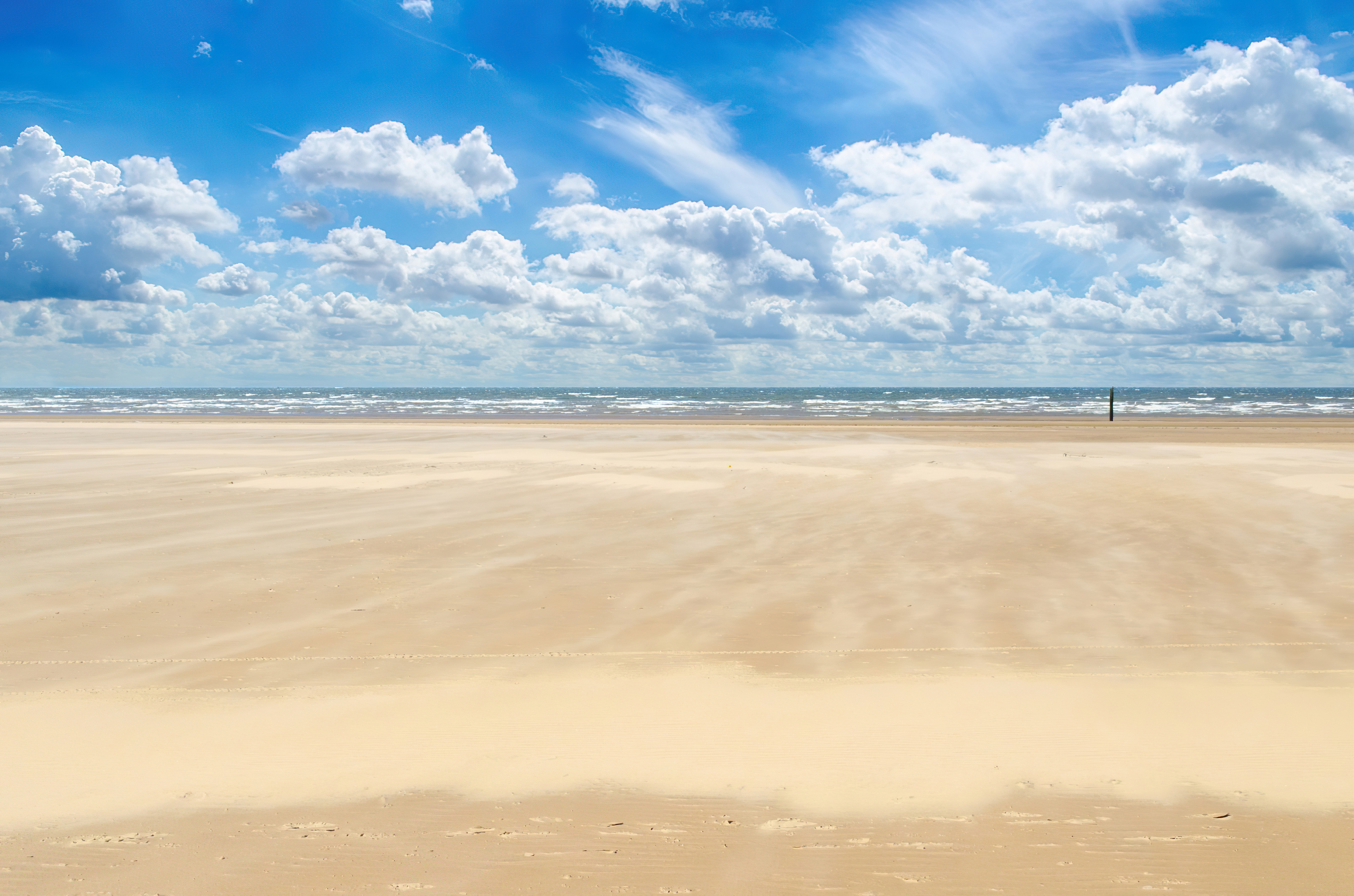 Beautiful beach on a Sunny day